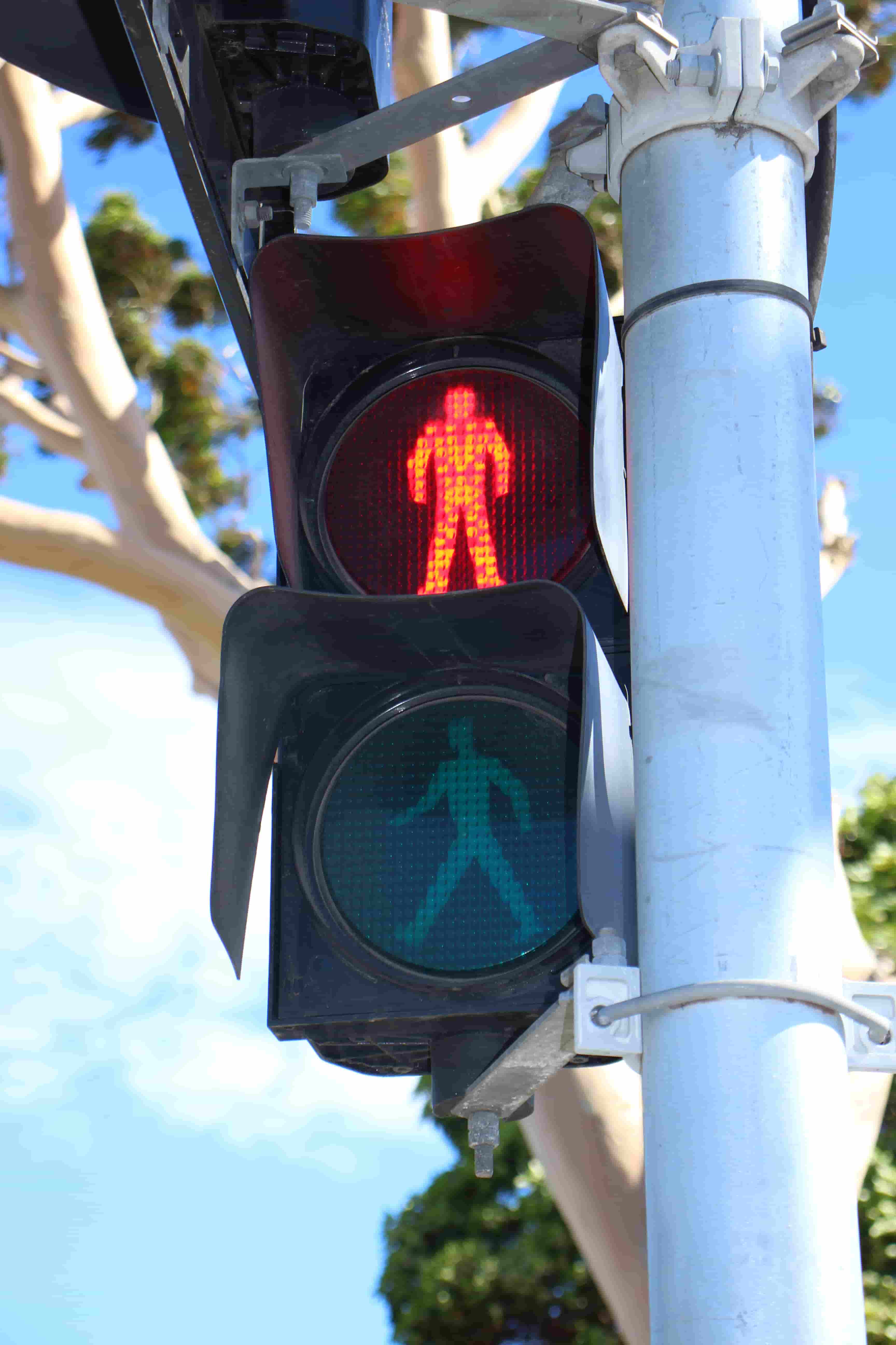 AEI LED signals - Aldridge Signals